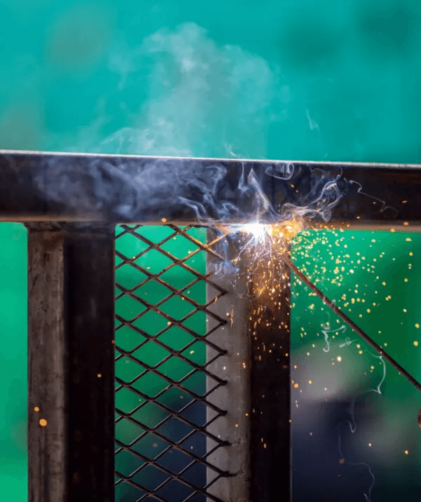 On-site metal fence welding in Commerce City